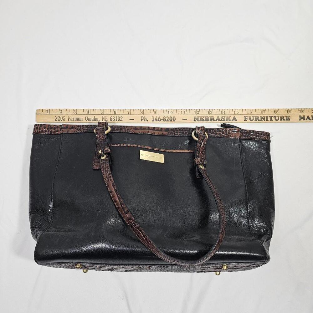 Brahmin Black Crocodile Embosed Leather Zippered Tote Shoulder Bag Purse - Picture 9 of 15